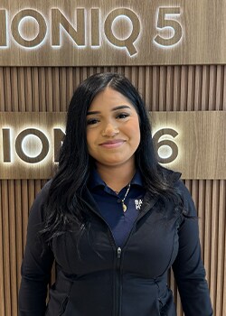 Staff member Jaritza Rangel from ID_fad45b699a51