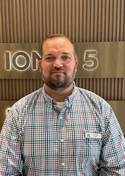 Staff member Colin Flynn from ID_5aa5f7646370