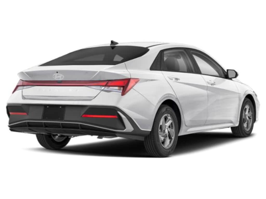 New 2026 Hyundai Elantra SE Sedan
