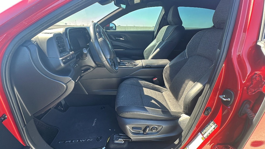 Used 2023 Toyota Crown XLE XLE AWD