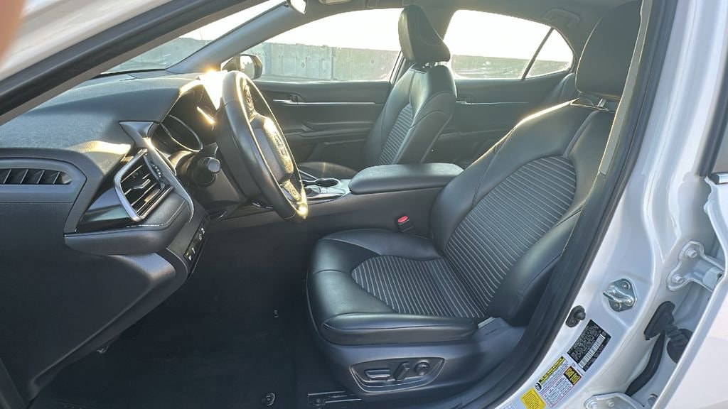 Used 2024 Toyota Camry SE SE Auto