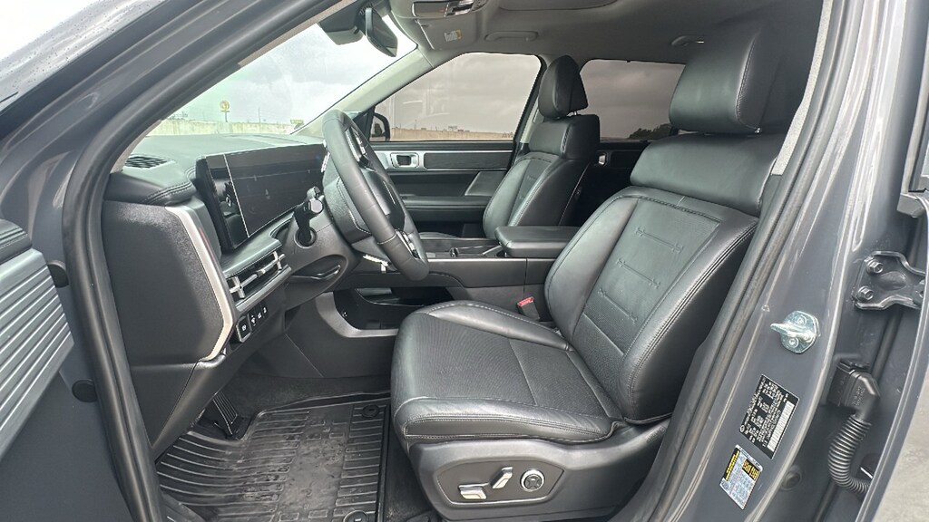 Certified 2025 Hyundai Santa Fe Limited Limited FWD