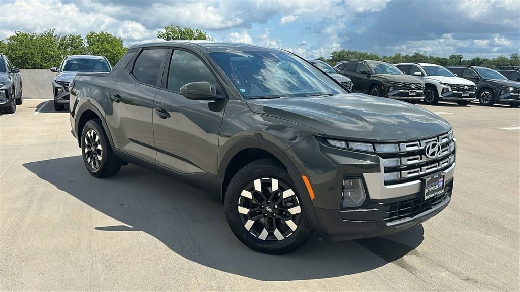 2025 Hyundai Santa Cruz SE 2.5's photo