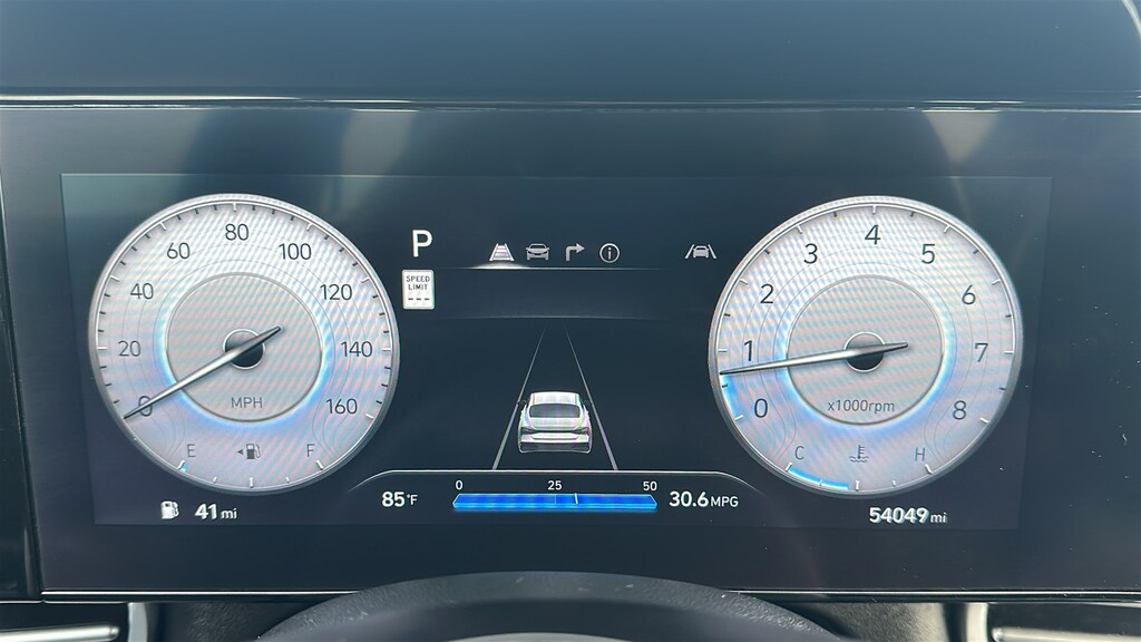 Used 2025 Hyundai Elantra Limited Limited IVT