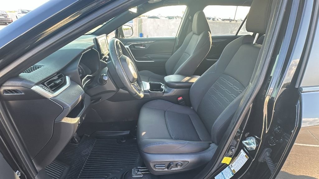 Used 2022 Toyota RAV4 Hybrid SE Hybrid SE AWD