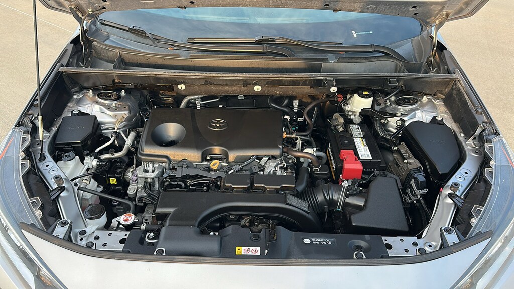 Used 2021 Toyota RAV4 XLE XLE FWD