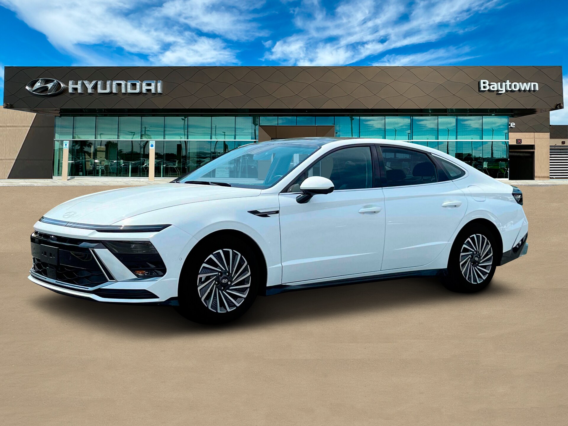 2025 Hyundai Sonata Hybrid Limited photo 2
