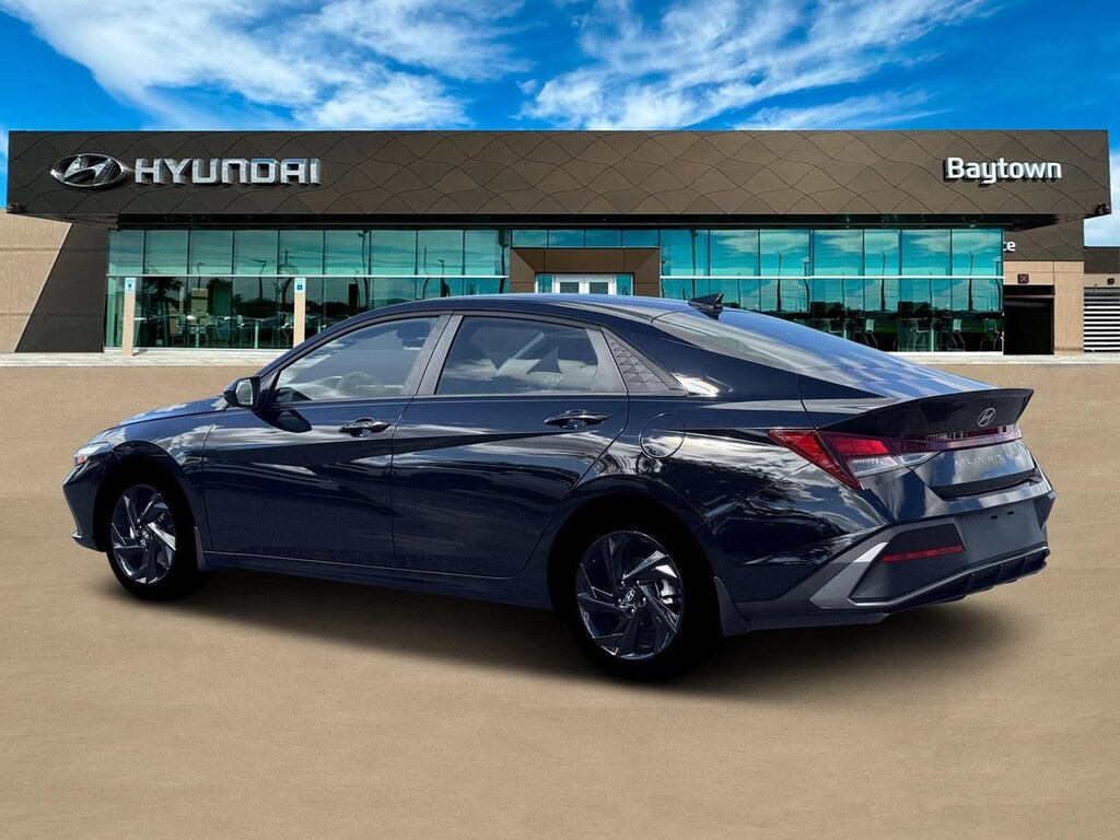 New 2026 Hyundai Elantra SEL Sport Sedan