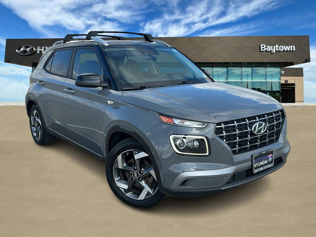 Certified 2022 Hyundai Venue Limited Limited IVT