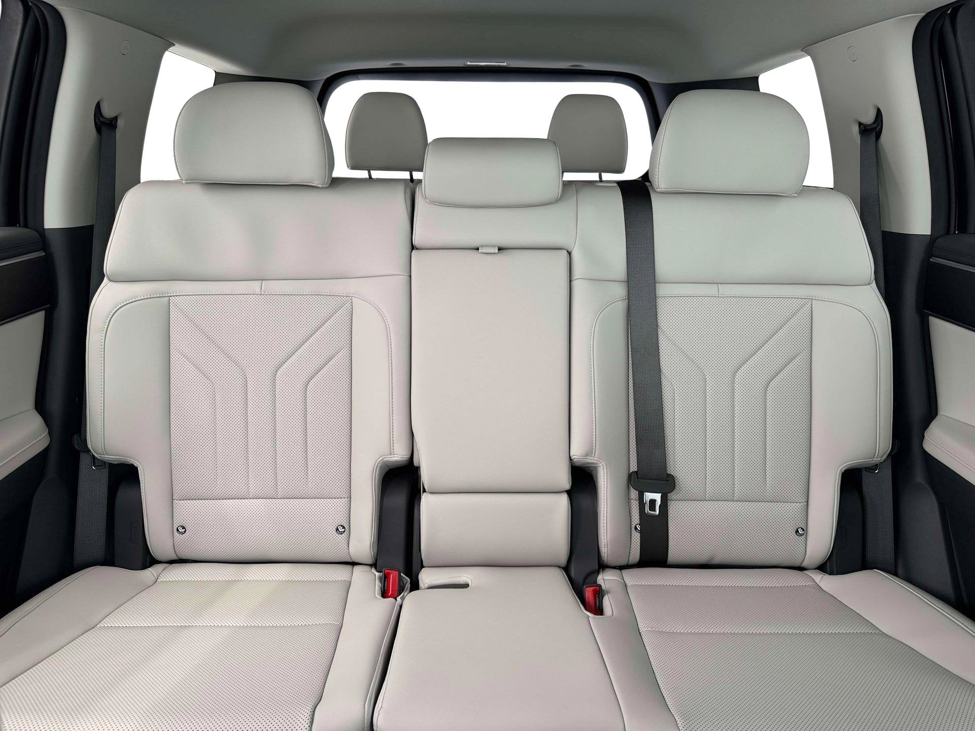 2026 Hyundai Santa Fe SEL - Photo 16