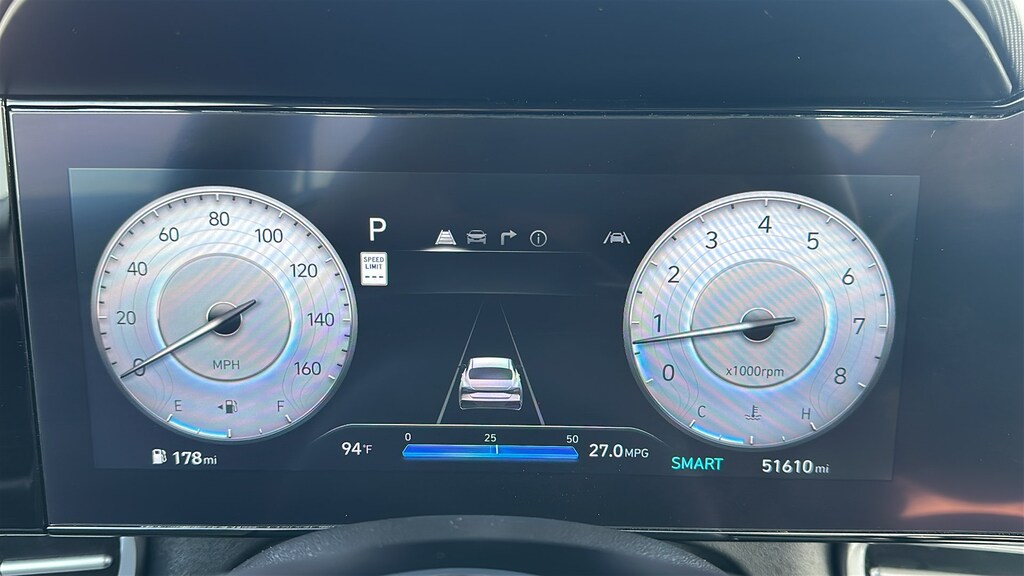 Used 2024 Hyundai Elantra Limited Limited IVT