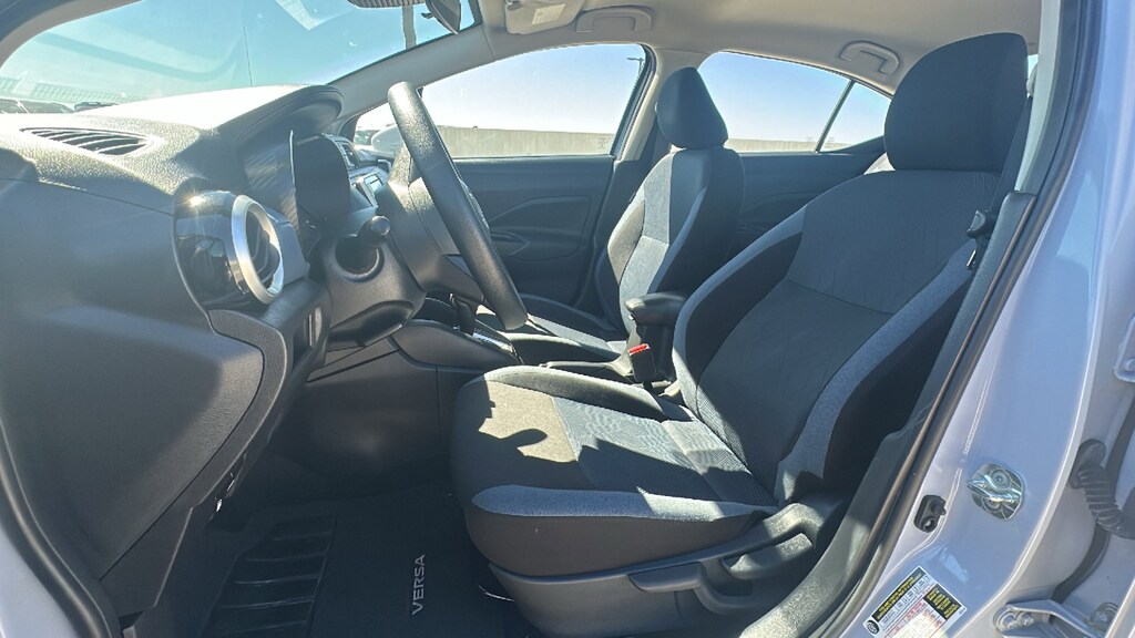 Used 2025 Nissan Versa SV SV CVT