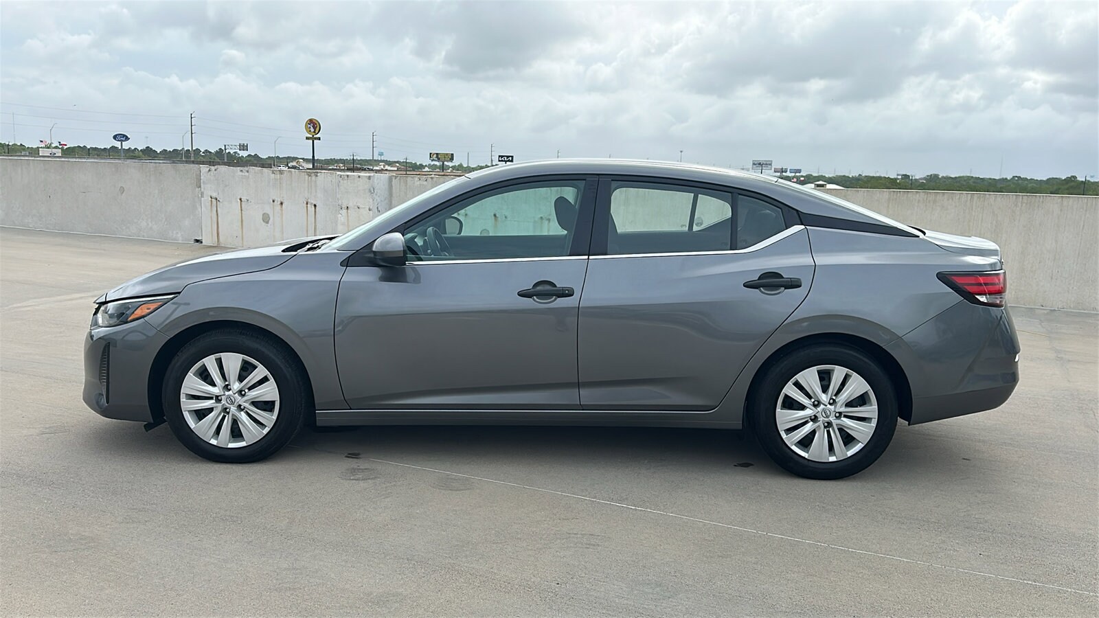 2024 Nissan Sentra S - Photo 9