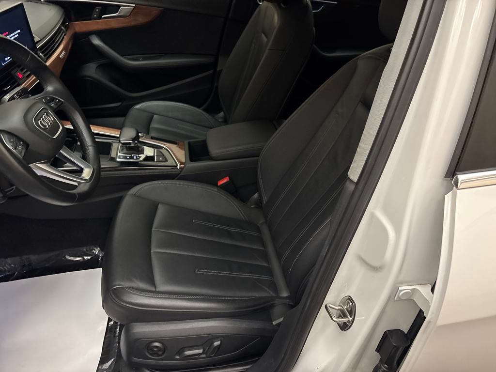 2022 Audi A4 Premium Plus - Photo 12