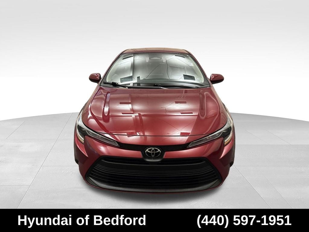 Used 2025 Toyota Corolla LE Sedan