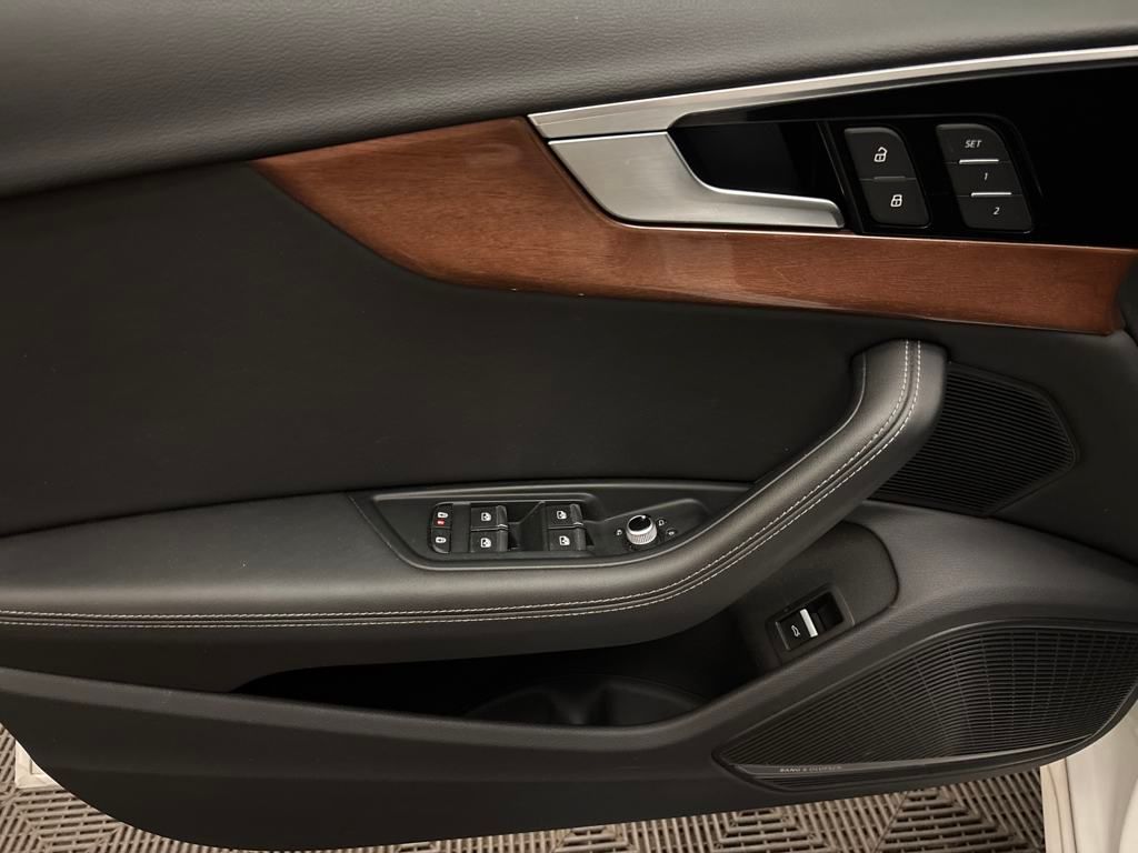 2022 Audi A4 Premium Plus - Photo 11