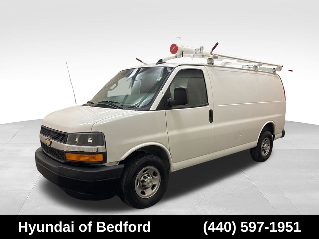 2023 Chevrolet Express 2500 Work Van HD's photo