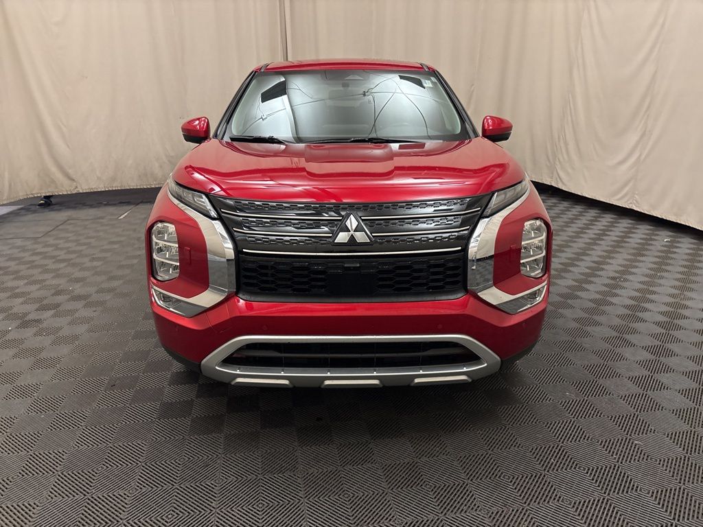 2024 Mitsubishi Outlander SE Ralliart photo 2