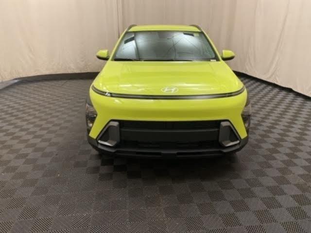 2024 Hyundai Kona SEL photo 2