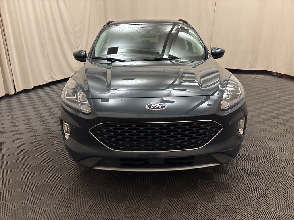 2022 Ford Escape SEL photo 2