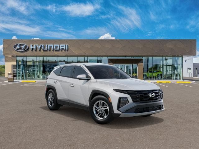 2025 Hyundai Tucson SE photo 2