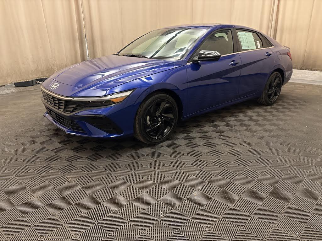 2026 Hyundai Elantra 2.0 SEL Sport IVT's photo