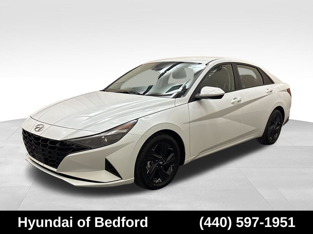 Used 2021 Hyundai Elantra SEL Sedan