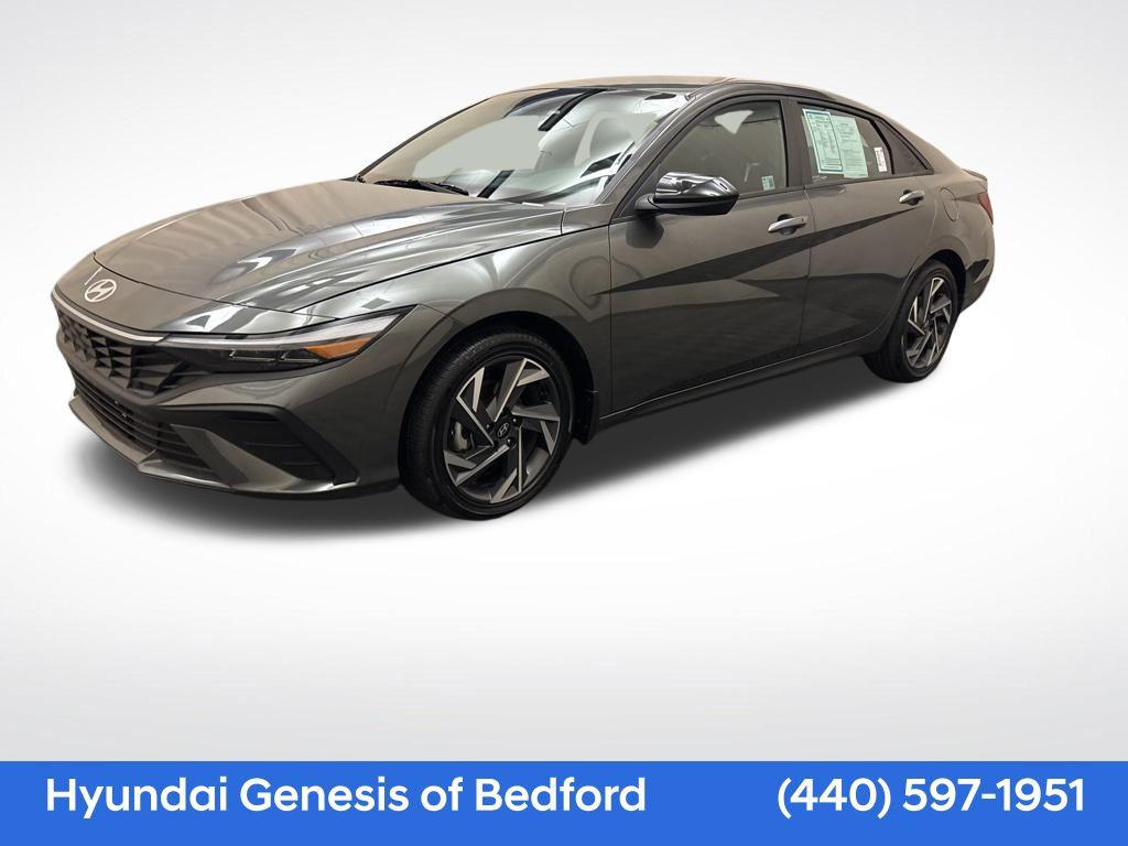 2025 Hyundai Elantra Blue