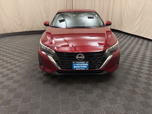 2025 Nissan Sentra SV photo 2