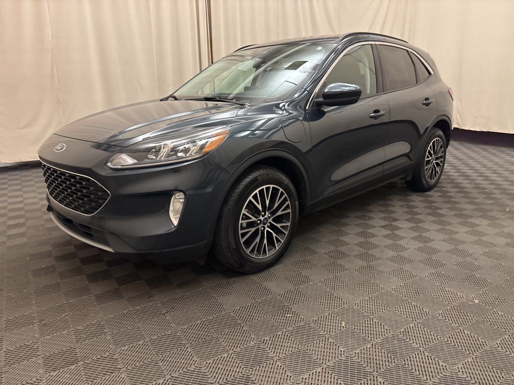 2022 Ford Escape SEL's photo