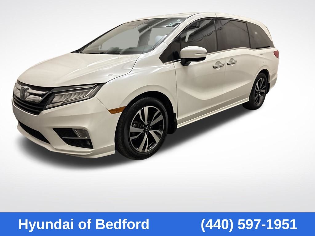 2018 Honda Odyssey Elite's photo
