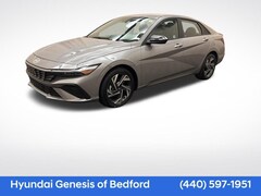 2025 Hyundai Elantra SEL Sport Sedan near Cleveland