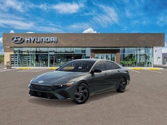 2026 Hyundai Elantra SEL Sport Sedan near Cleveland