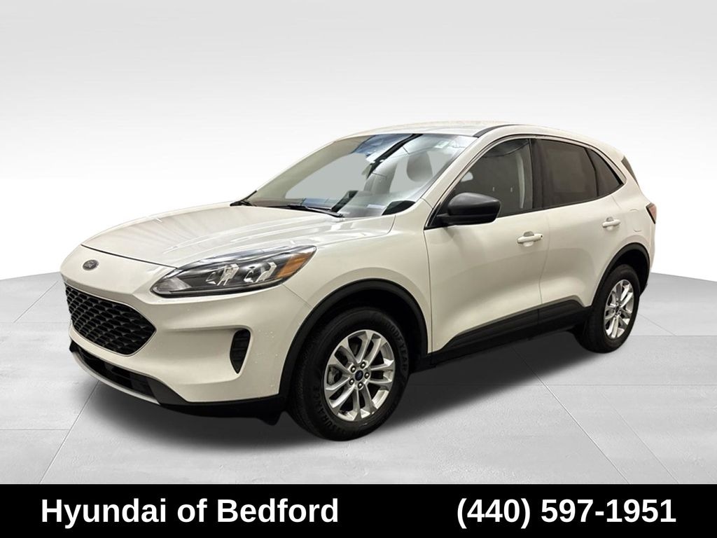 Used 2021 Ford Escape SE Hybrid SUV