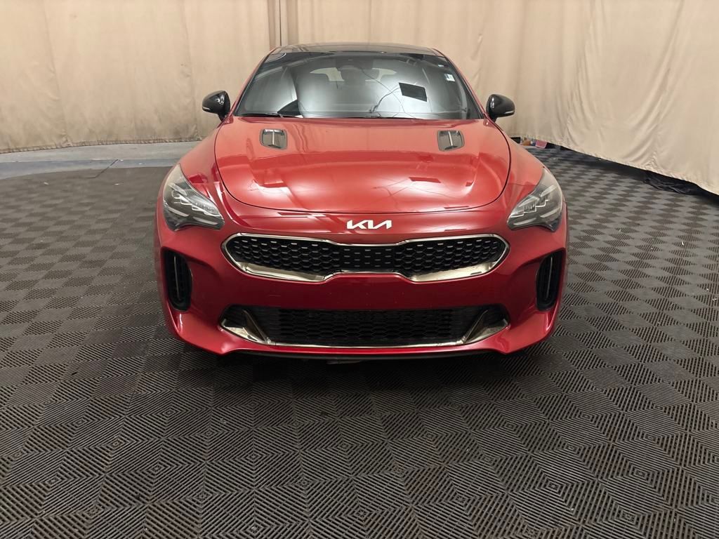 2023 Kia Stinger GT-Line's photo