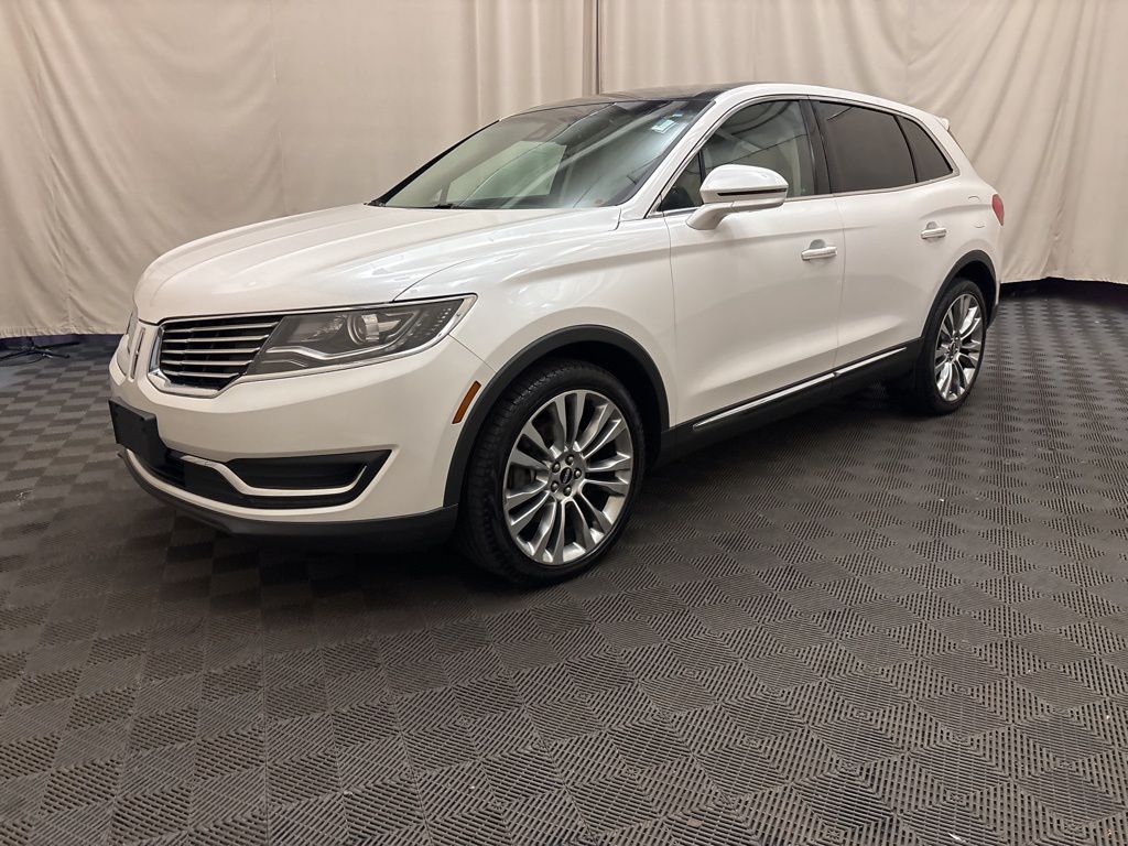 2016 Lincoln MKX Reserve's photo