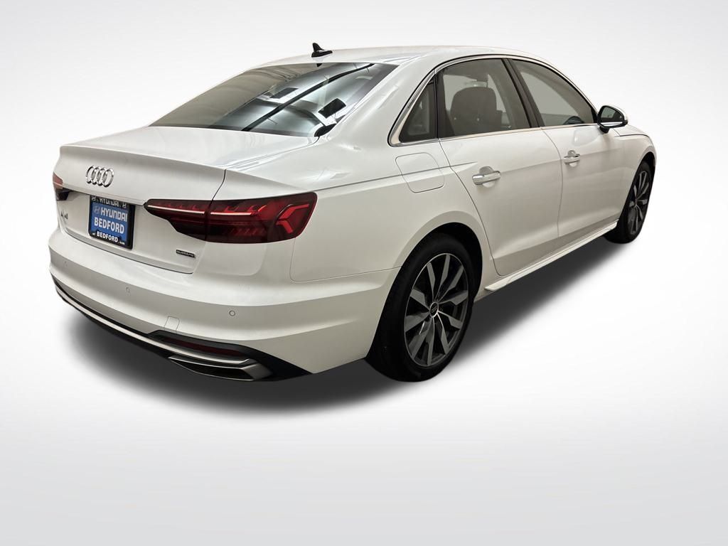 2022 Audi A4 Premium Plus - Photo 5