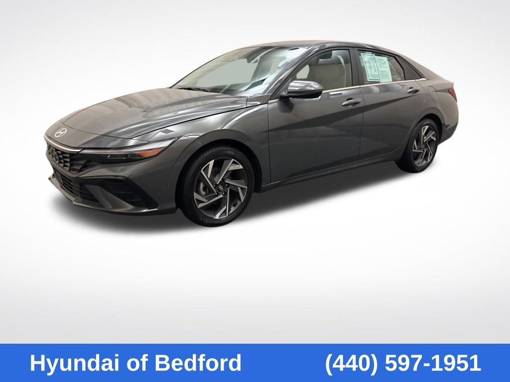 2025 Hyundai Elantra Sedan 