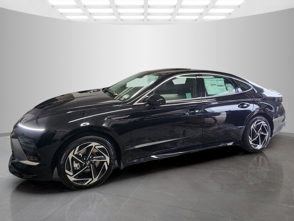 New 2026 Hyundai Sonata SEL Sport 4dr Car