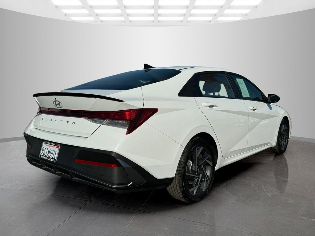 Certified 2025 Hyundai Elantra SEL Sport Sedan