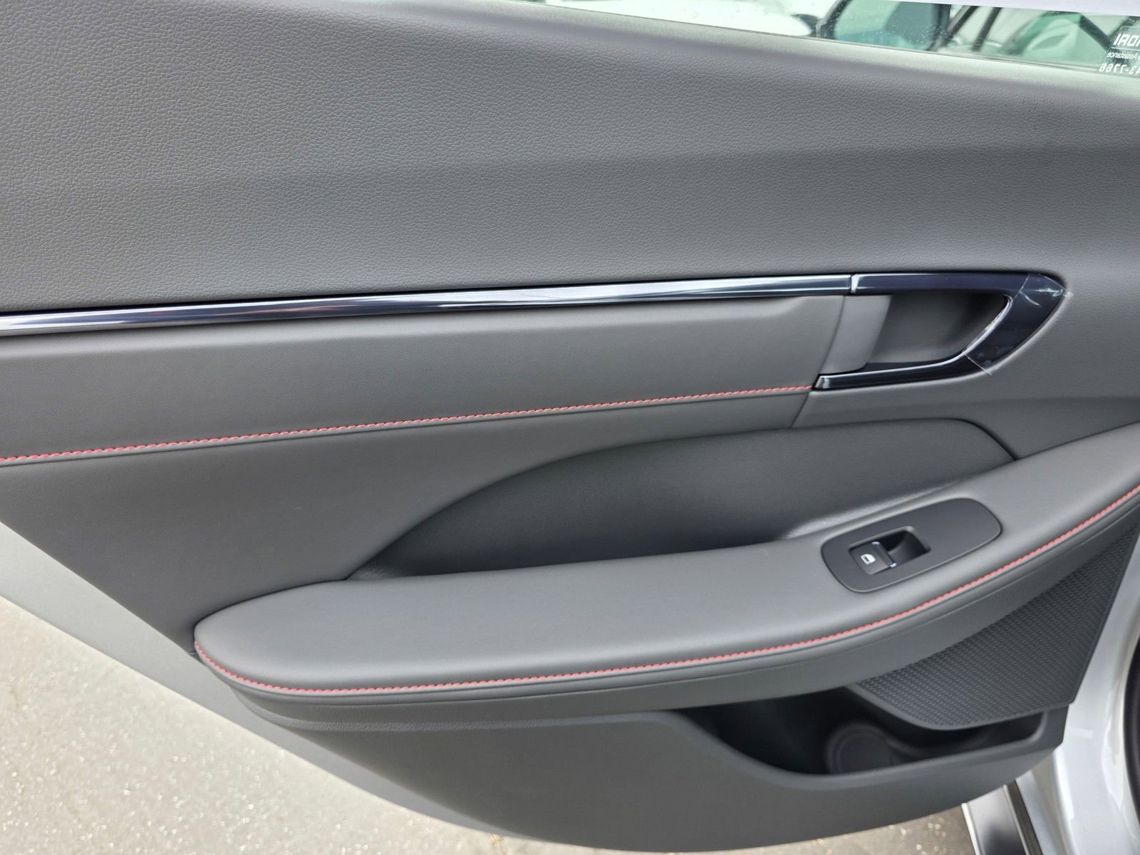2025 Hyundai Sonata N Line - Photo 32