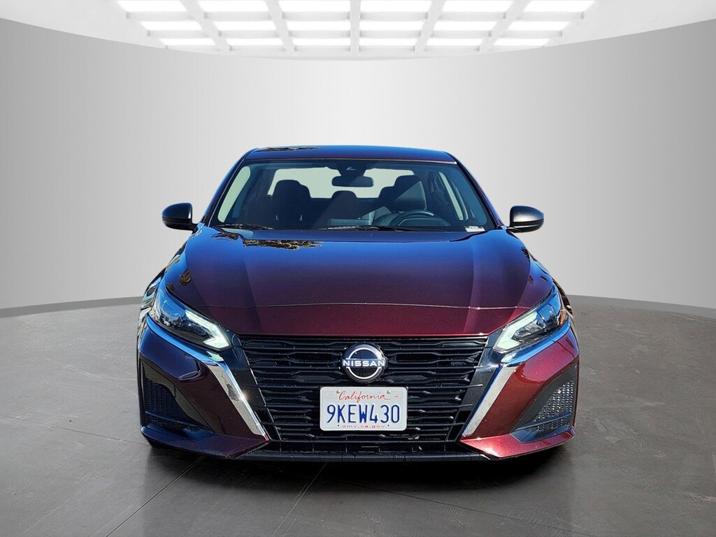 Used 2024 Nissan Altima 2.5 SV Sedan