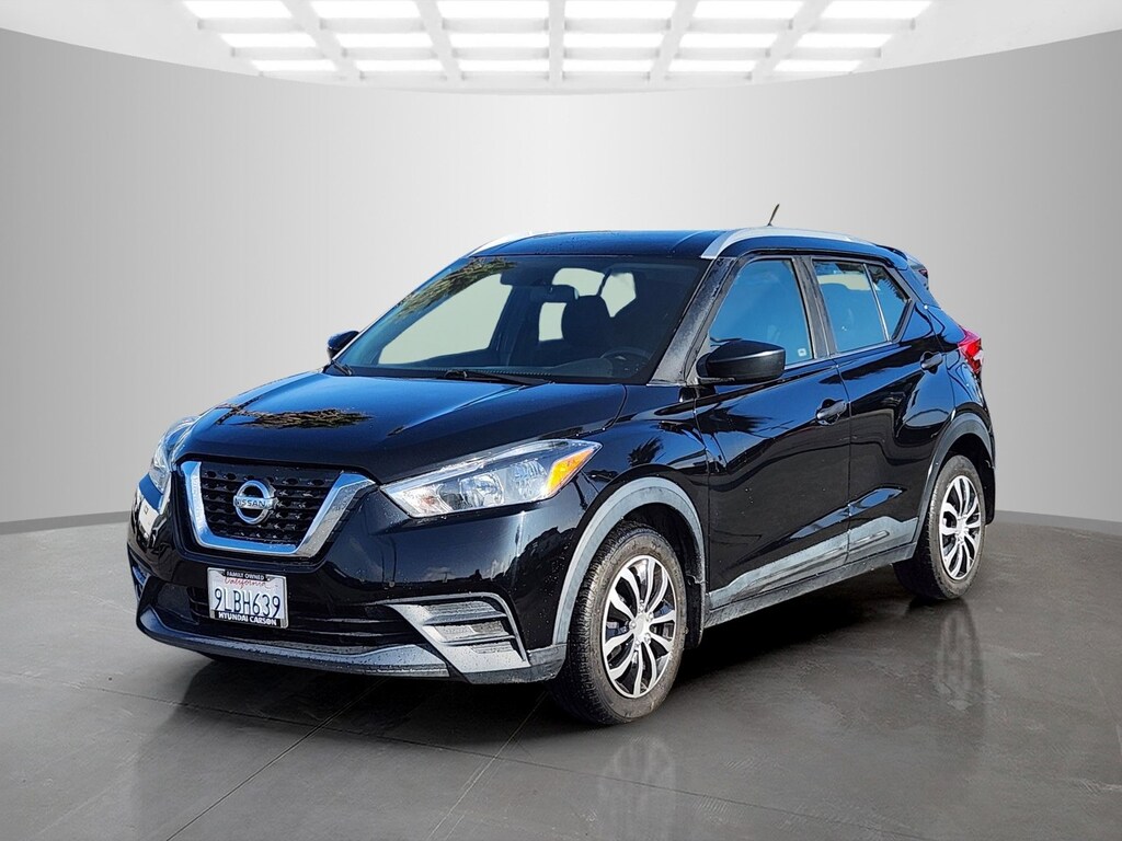Used 2018 Nissan Kicks S SUV