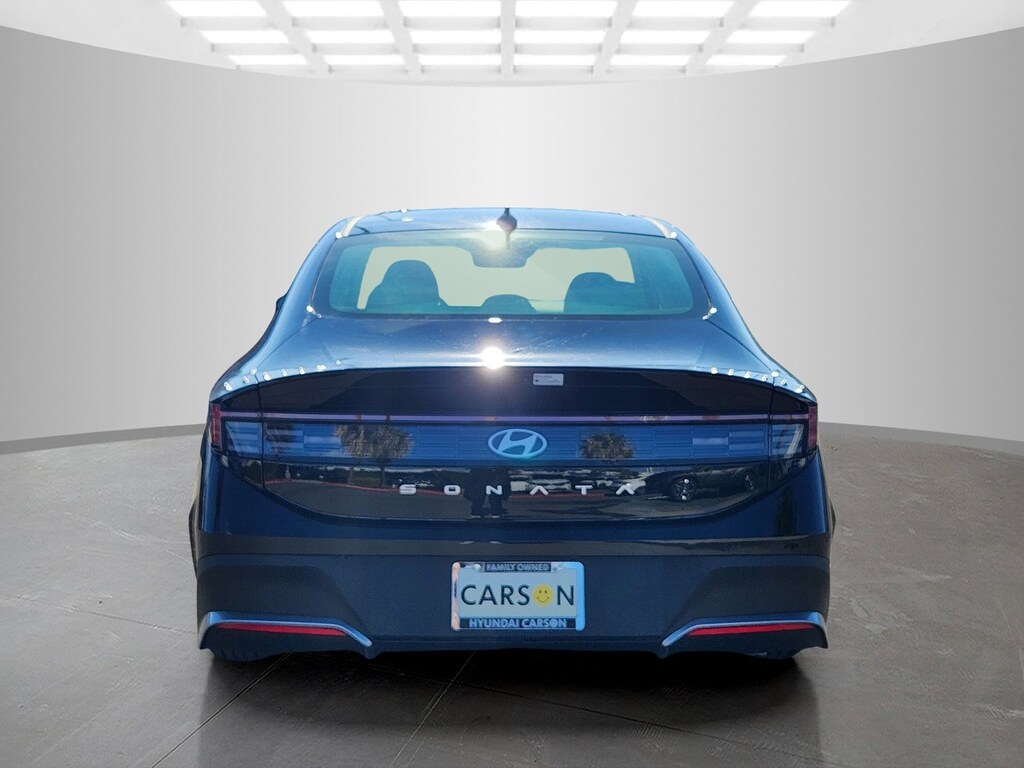 New 2025 Hyundai Sonata SE 4dr Car