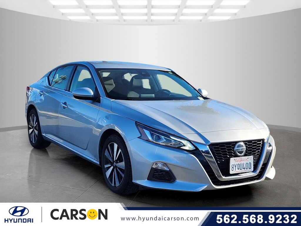 Used 2021 Nissan Altima 2.5 SV Sedan