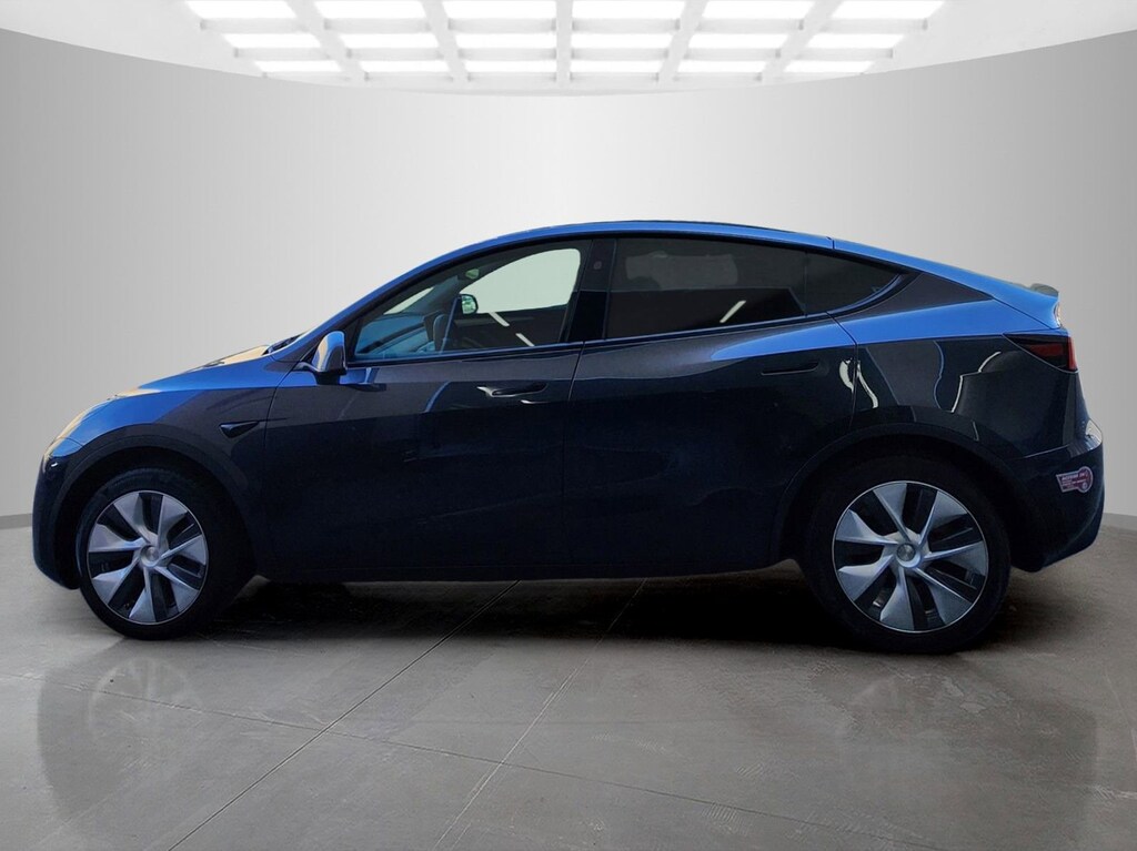 Used 2024 Tesla Model Y Long Range SUV