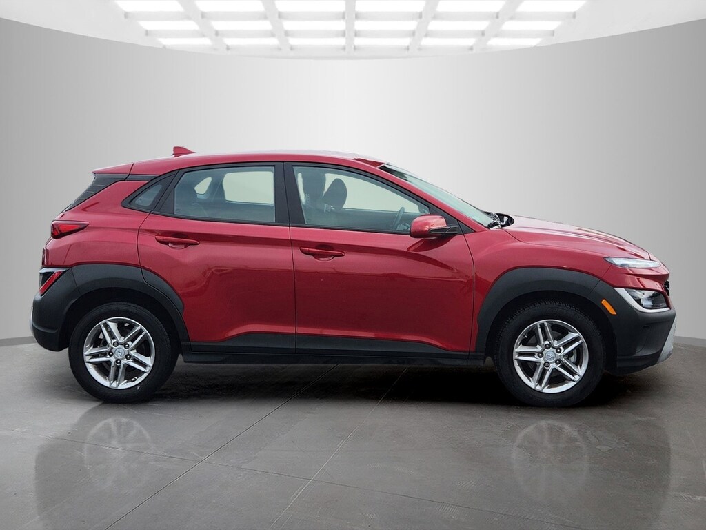 Used 2022 Hyundai Kona SE SUV