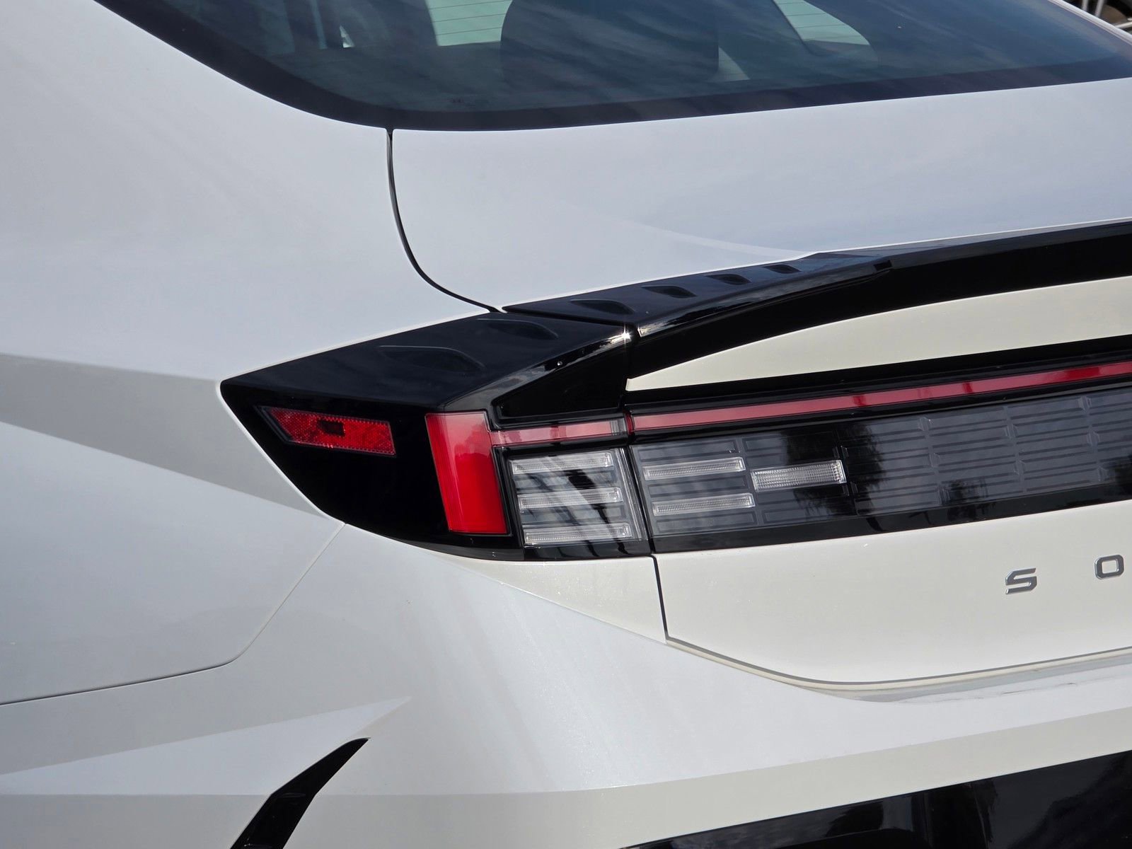 2025 Hyundai Sonata SEL - Photo 11