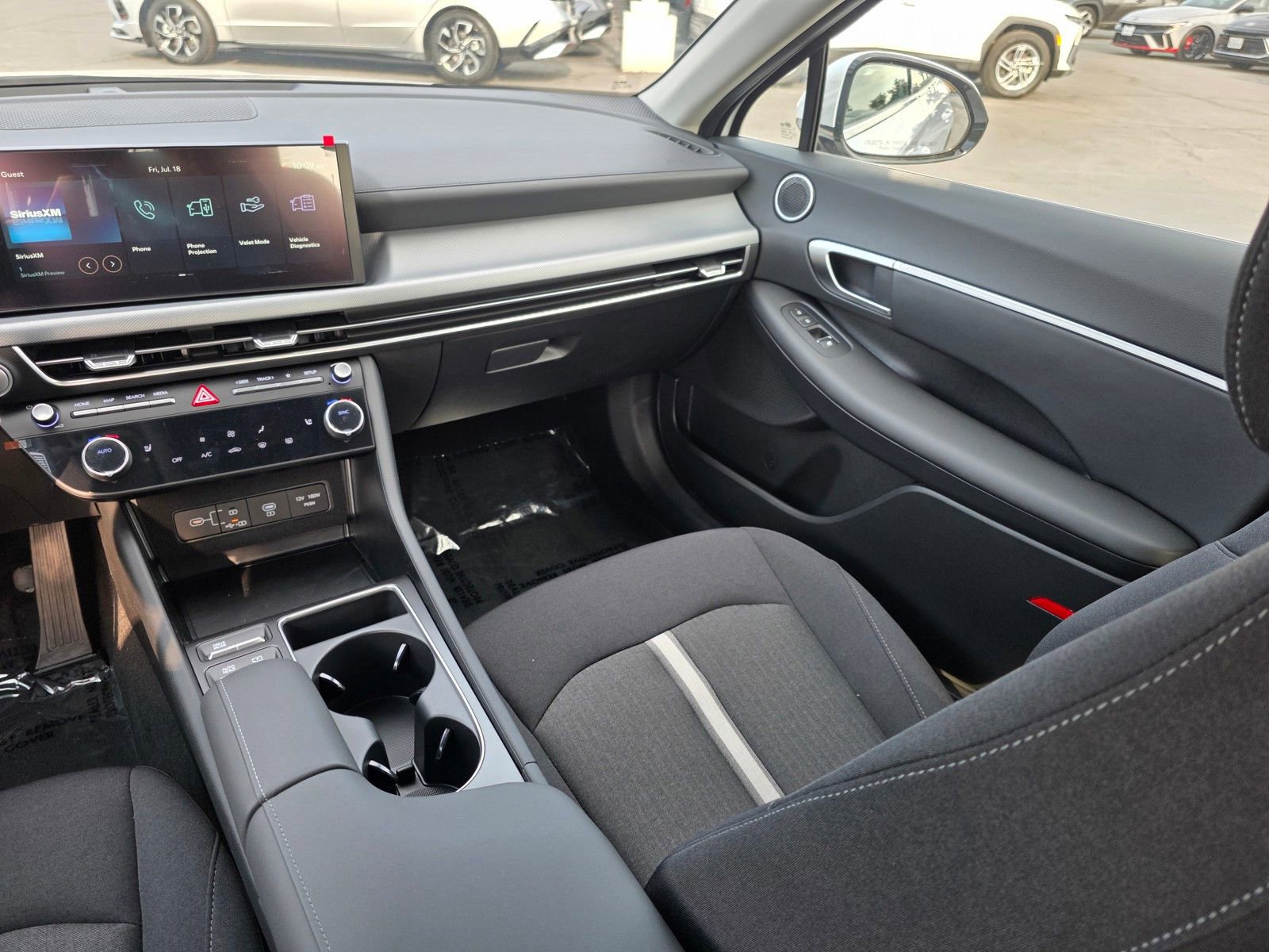2025 Hyundai Sonata SEL - Photo 18