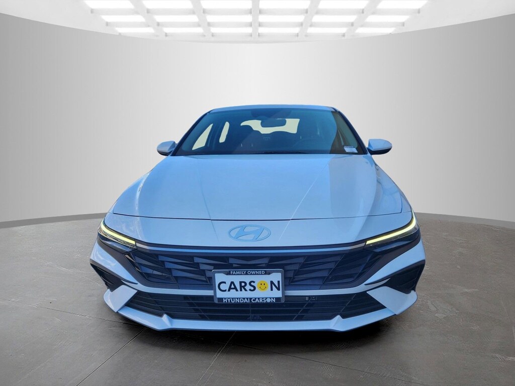 Certified 2025 Hyundai Elantra Hybrid Sedan